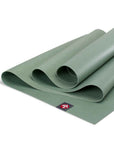 Manduka eKO SuperLite - Leaf Green 79 inch