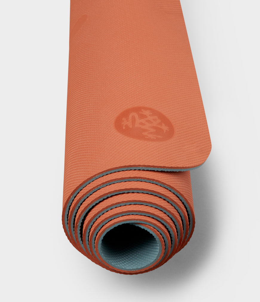 Manduka Tappetino Principianti Begin - Yogaessential SSD A RL.
