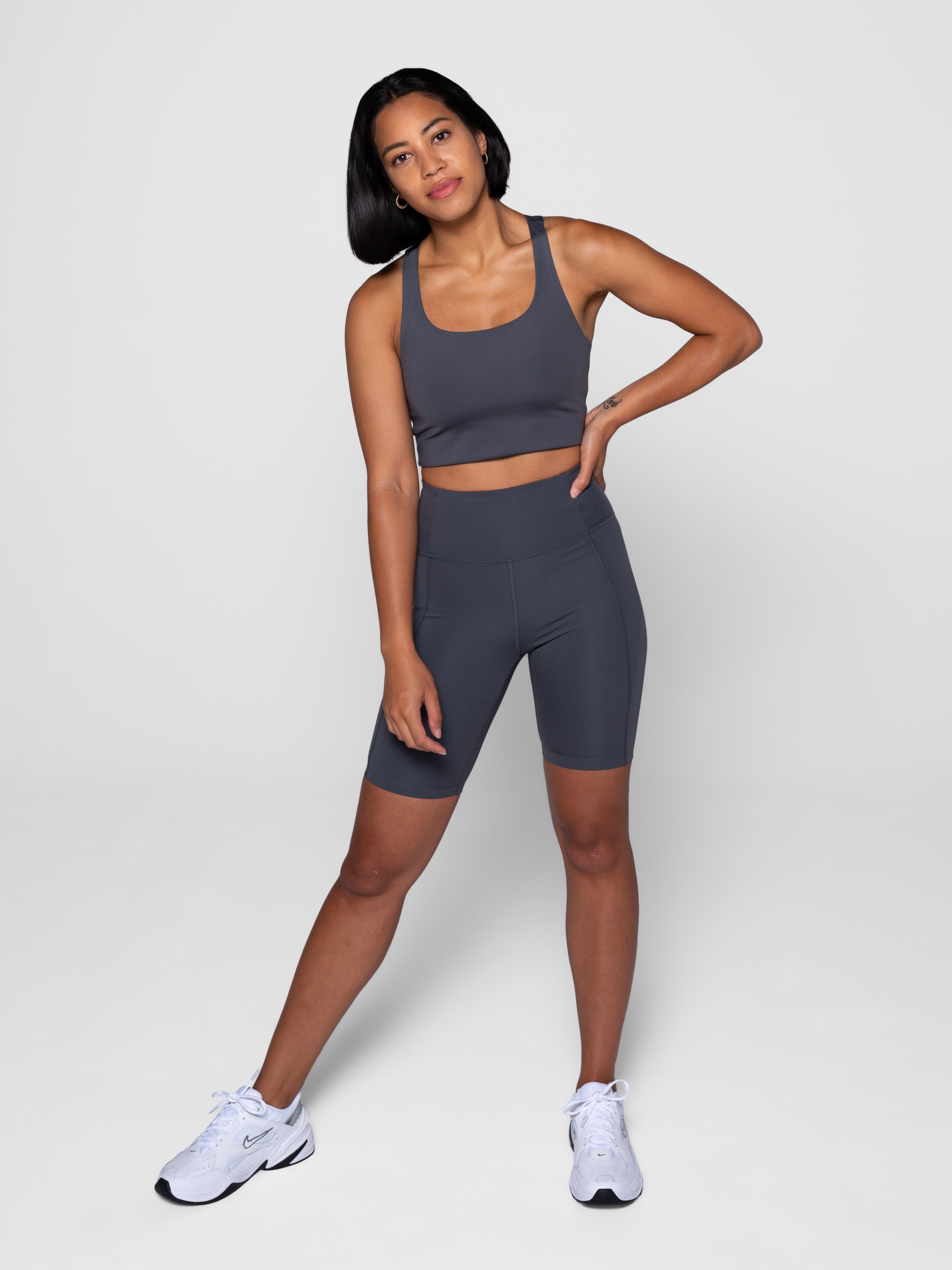 Top Paloma - Girlfriend Collective - Yogaessential SSD A RL.