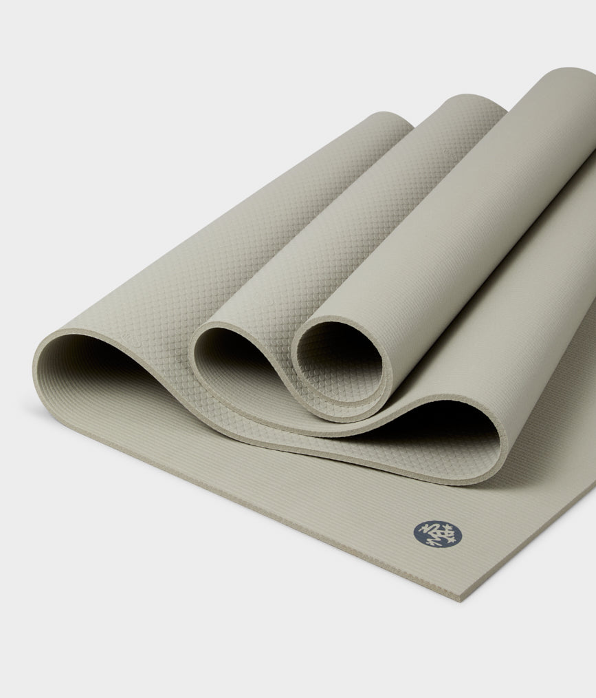 manduka the PRO mat オセアナ Manduka PRO Mat – Ainsley Ayres
