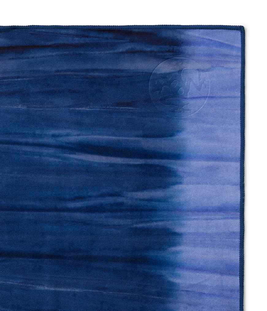 Manduka eQua asciugamano per tappetino - Moon Tye Die