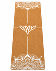 Tappetino yoga YOGAESSENTIAL  in sughero con disegno Mandala Bianco e logo